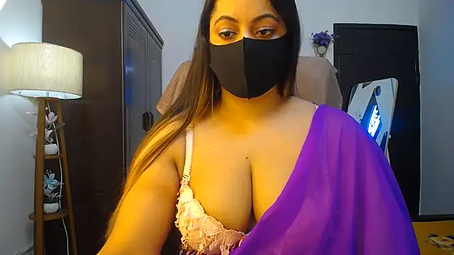 SohanaSabaSexy online show from August 4, 4:15 am