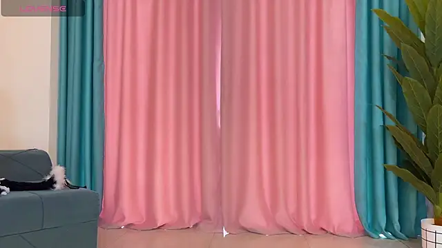 UrGoddessJenny online show from April 4, 10:57 am