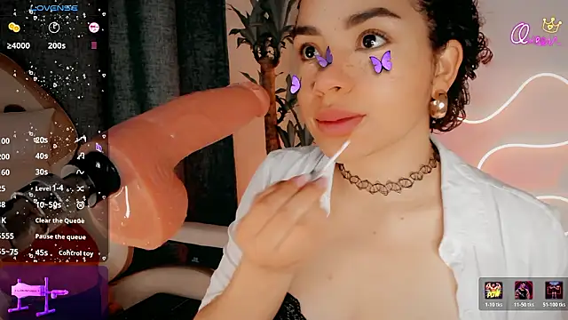 Queen Deepthroat online show from March 9, 11:42 pm