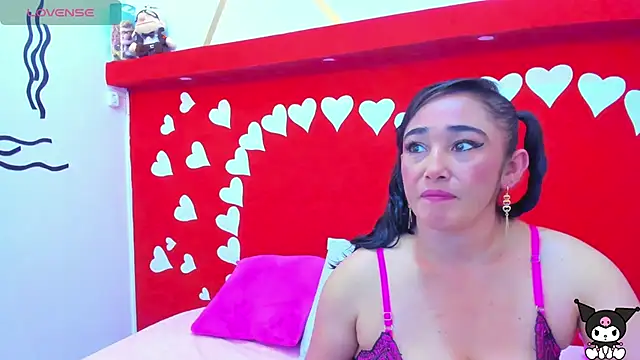 charlotte-11 online show from March 14, 3:03 pm