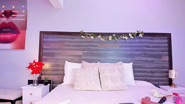 EmmaBakeer online show from January 8, 7:56 pm