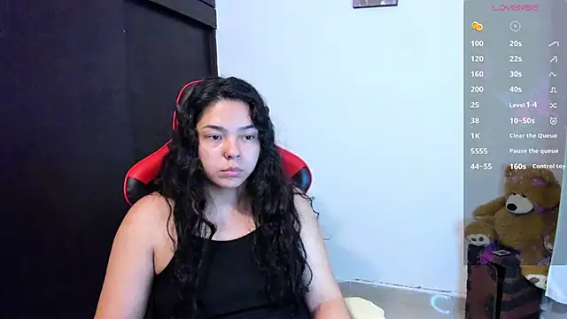 daarklover online show from February 1, 11:16 pm