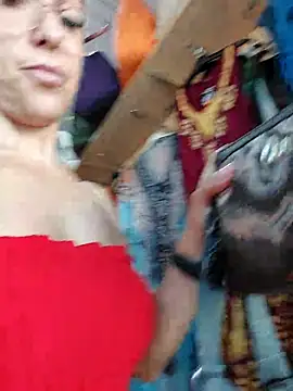 Snapshot of blondyruby chatting on September 15, 8:14 am blondyruby online show from September 15, 8:14 am