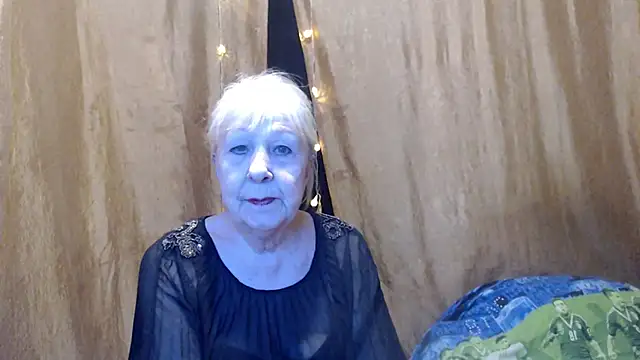 Snapshot of _Estelitta_5 chatting on January 23, 7:07 pm Estelitta 5 online show from January 23, 7:07 pm