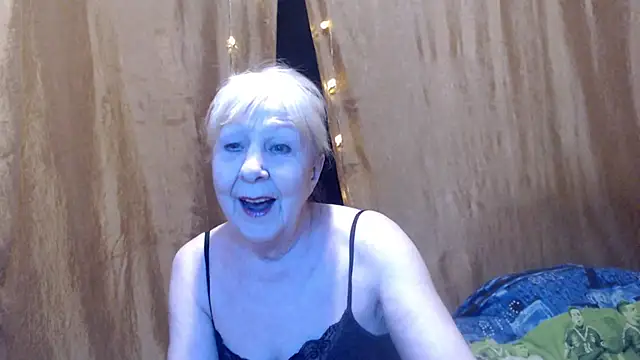 Snapshot of _Estelitta_5 chatting on January 23, 10:11 pm Estelitta 5 online show from January 23, 10:11 pm