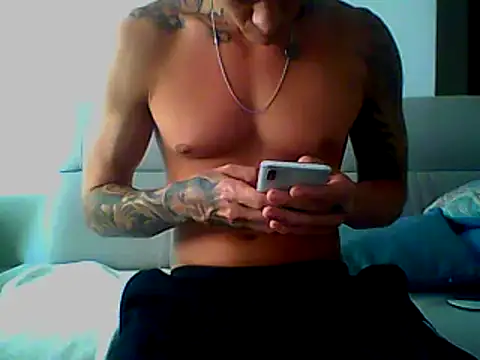 Skater29xx2 online show from January 22, 7:24 pm