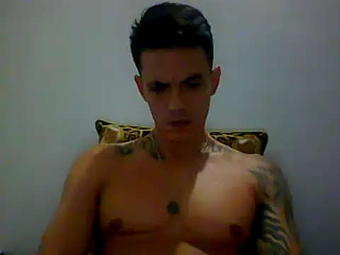 Skater29xx2 online show from February 24, 5:43 am