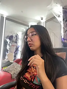 AnyaFloyd69 online show from October 22, 8:41 pm