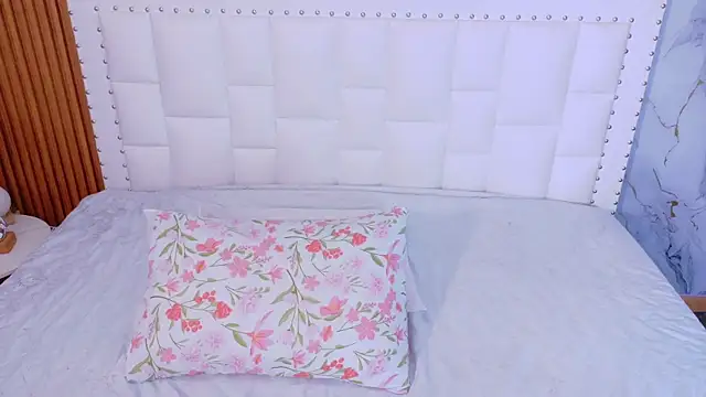 cattaleeyaa online show from February 17, 12:45 pm