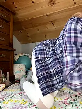 DanaeJustine online show from October 23, 5:33 pm