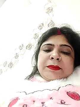 Snapshot of Husnpari20 chatting on December 22, 7:22 am Husnpari20 online show from December 22, 7:22 am