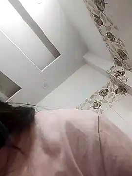 Snapshot of Husnpari20 chatting on February 8, 5:29 pm Husnpari20 online show from February 8, 5:29 pm