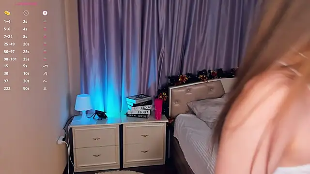 Snapshot of CedelKyngi chatting on January 29, 10:48 am CedelKyngi online show from January 29, 10:48 am