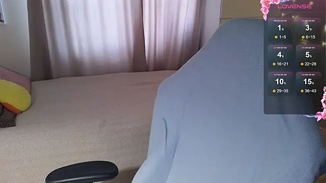 kate leoo online show from April 5, 12:46 pm