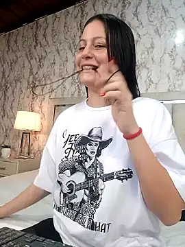 Arii Vga online show from December 15, 5:23 am