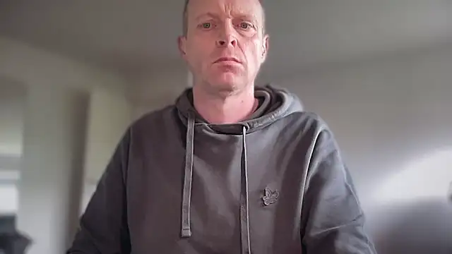 boegieboy1976 online show from May 20, 8:09 am