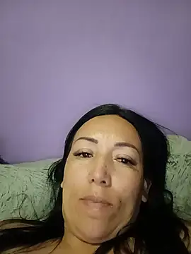 Snapshot of Laura_martin_ chatting on June 25, 11:53 pm Laura martin online show from June 25, 11:53 pm