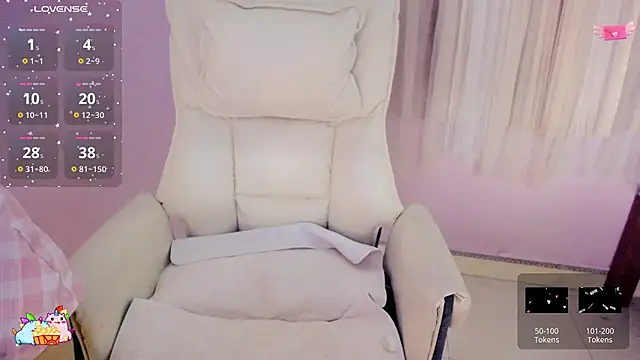 Snapshot of __18Angel__ chatting on December 26, 11:43 am 18Angel online show from December 26, 11:43 am