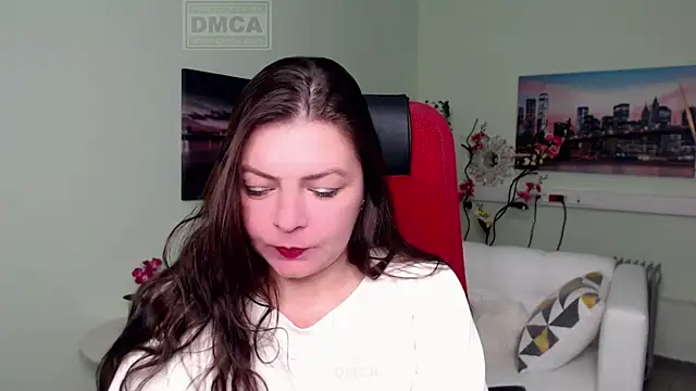 Lily flower7 online show from December 3, 5:26 am