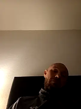 Guitccch online show from April 3, 1:47 am