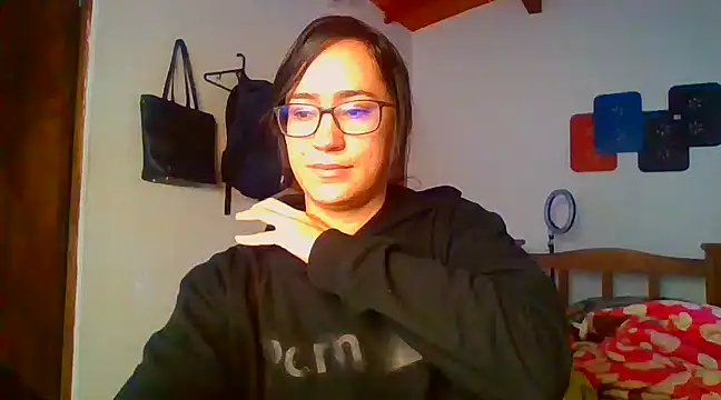 brittanycheeks online show from March 21, 1:01 pm