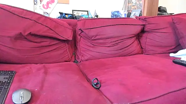 ryderswell123 online show from September 14, 5:12 pm