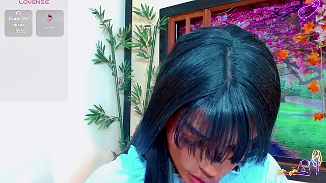 Snapshot of twoblacksexy chatting on November 29, 7:28 pm twoblacksexy online show from November 29, 7:28 pm