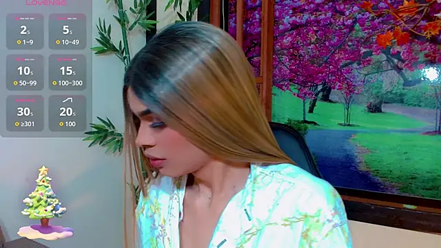 Snapshot of twoblacksexy chatting on December 1, 7:30 pm twoblacksexy online show from December 1, 7:30 pm