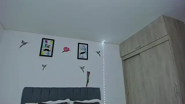 im sarah34 online show from March 8, 2:04 am