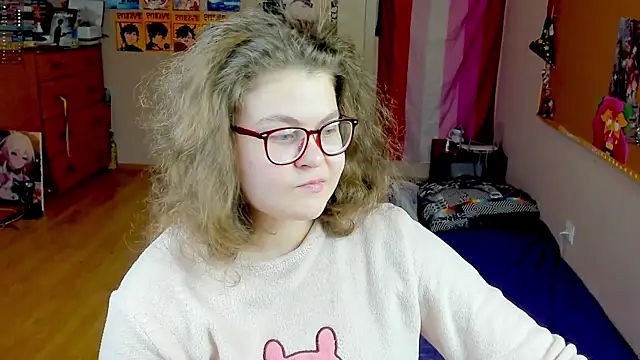 Snapshot of Sashy_Way chatting on December 21, 1:18 pm Sashy Way online show from December 21, 1:18 pm