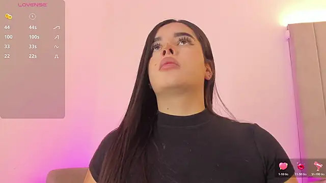 Snapshot of kaylarossi chatting on November 18, 6:45 pm kaylarossi online show from November 18, 6:45 pm