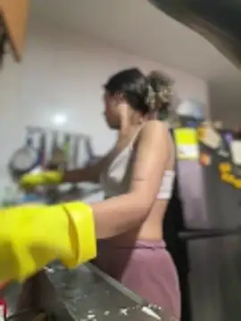 Snapshot of Mila_Morgan chatting on December 17, 3:29 pm Mila Morgan online show from December 17, 3:29 pm