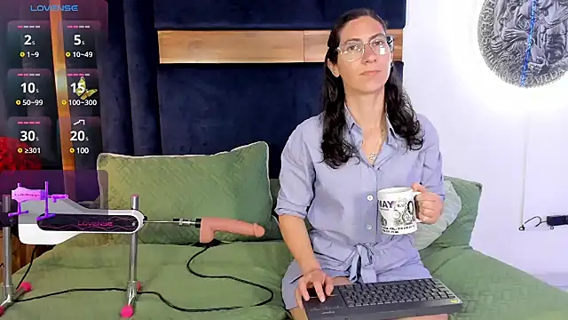 Andromeda-jade online show from February 8, 3:30 am