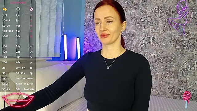 Snapshot of ElisaJane chatting on November 20, 9:58 pm ElisaJane online show from November 20, 9:58 pm