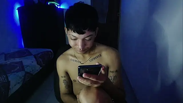 Snapshot of Sxntisaul__ chatting on February 18, 1:00 pm Sxntisaul online show from February 18, 1:00 pm