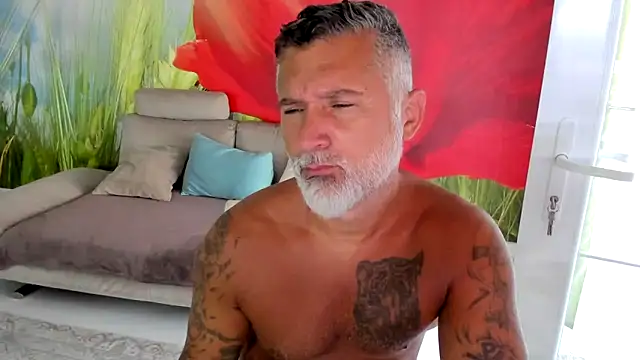 BlowMyXXL online show from June 29, 5:14 am
