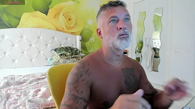 BlowMyXXL online show from July 10, 5:23 am