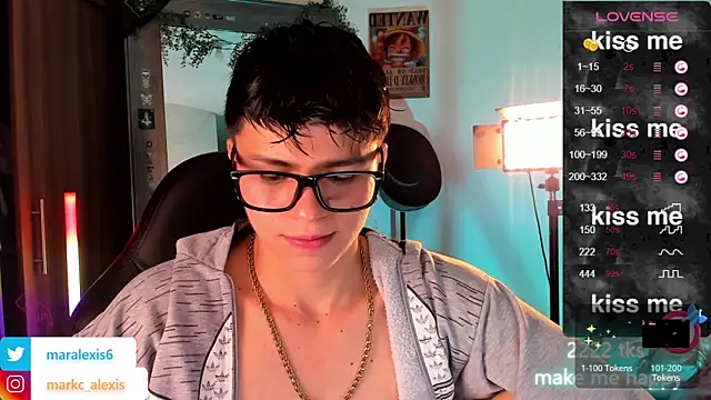 Snapshot of marckalexis chatting on February 13, 12:13 am marckalexis online show from February 13, 12:13 am