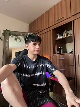 Snapshot of marckalexis chatting on February 27, 9:25 pm marckalexis online show from February 27, 9:25 pm