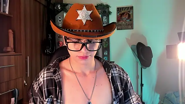 Snapshot of marckalexis chatting on September 15, 2:06 pm marckalexis online show from September 15, 2:06 pm