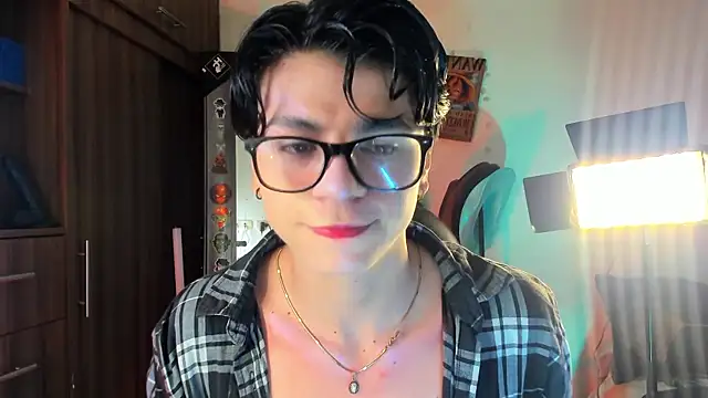 marckalexis online show from January 17, 11:48 am