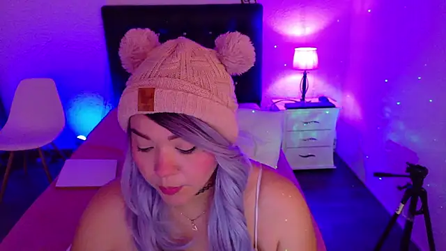 Cuckold lover69 online show from March 18, 3:53 am