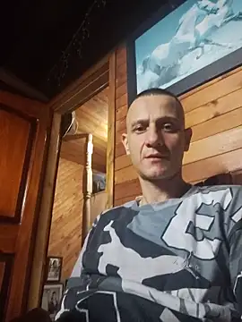 Snapshot of jontitan chatting on June 6, 2:49 am jontitan online show from June 6, 2:49 am