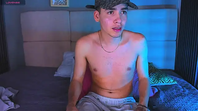 Mike 0233  online show from February 18, 8:16 am