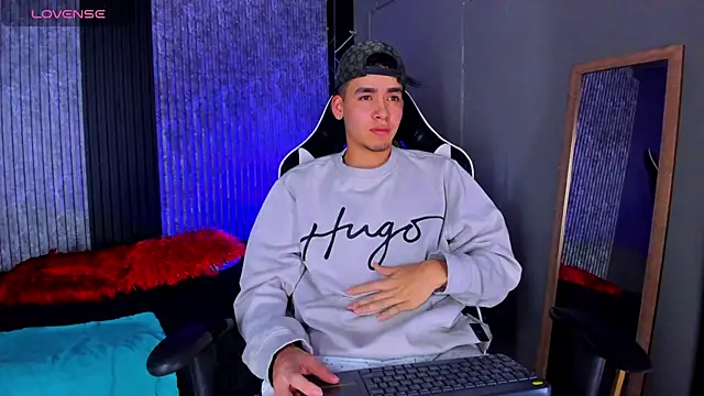 Mike 0233  online show from March 7, 4:13 am