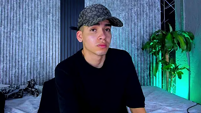 Mike 0233  online show from March 18, 9:31 am