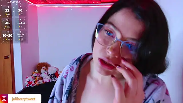 juli05star20 online show from November 14, 1:37 am