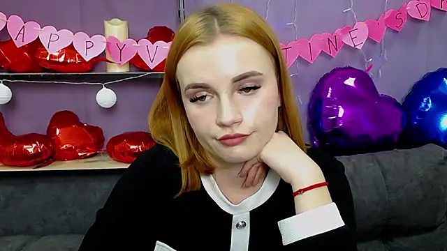 Snapshot of MargaritaKiss chatting on February 7, 2:19 am MargaritaKiss online show from February 7, 2:19 am