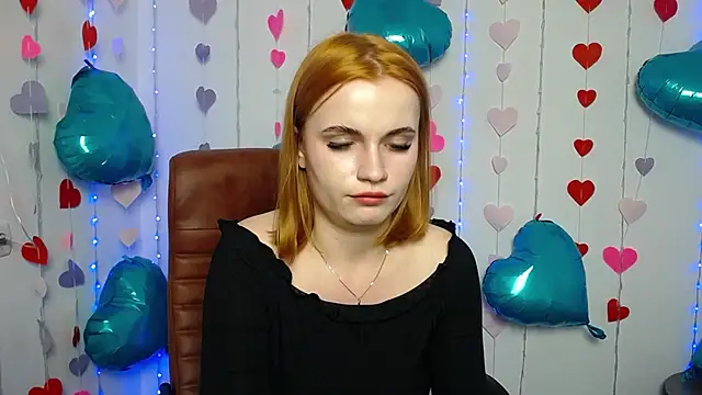 Snapshot of MargaritaKiss chatting on February 19, 2:44 am MargaritaKiss online show from February 19, 2:44 am