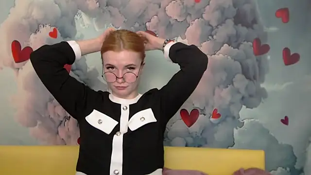 Snapshot of MargaritaKiss chatting on February 27, 5:02 am MargaritaKiss online show from February 27, 5:02 am